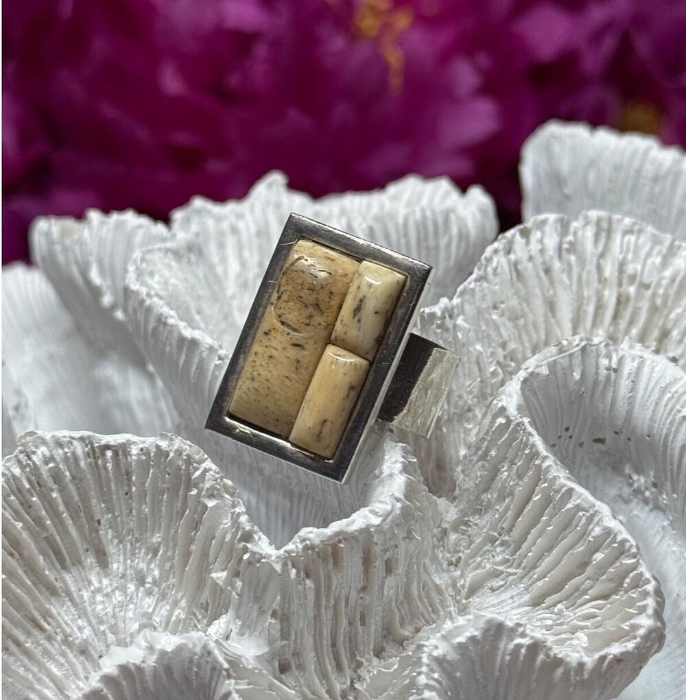 Vintage 925 Sterling Silver Yashma Versions Ring Size 7